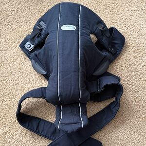 BabyBjorn Black Carrier